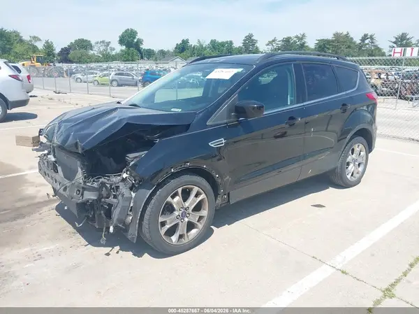 1FMCU9GXXGUA38262 2016 FORD ESCAPE - Image 2