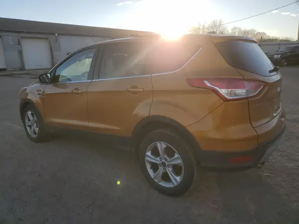 1FMCU9GXXGUA51836 2016 FORD ESCAPE - Image 2