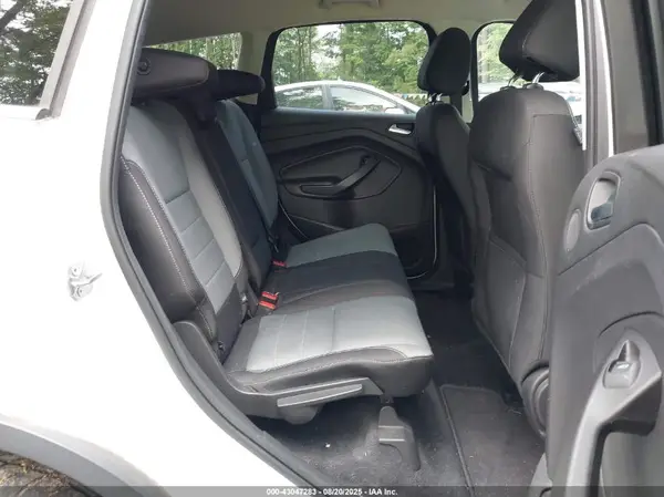 1FMCU9GXXGUA76915 2016 FORD ESCAPE - Image 8