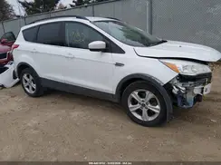 1FMCU9GXXGUB16474 2016 FORD ESCAPE