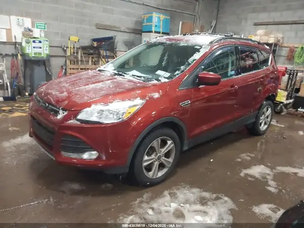 1FMCU9GXXGUB18466 2016 FORD ESCAPE - Image 2