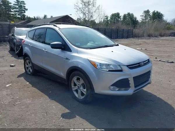 1FMCU9GXXGUB78201 2016 FORD ESCAPE - Image 1