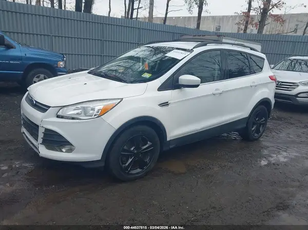 1FMCU9GXXGUB85794 2016 FORD ESCAPE - Image 2