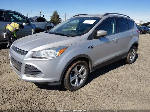 1FMCU9GXXGUB95869 2016 FORD ESCAPE - Image 2