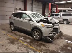 1FMCU9GXXGUC32466 2016 FORD ESCAPE