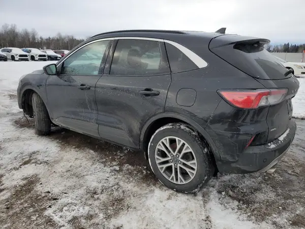 1FMCU9H60MUA15526 2021 FORD ESCAPE - Image 2