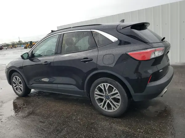 1FMCU9H60MUA65455 2021 FORD ESCAPE - Image 2
