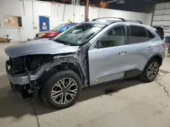 1FMCU9H60NUA36233 2022 FORD ESCAPE