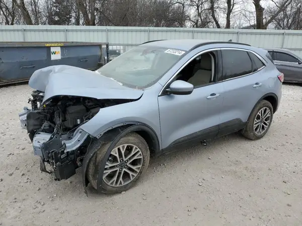 1FMCU9H60NUB67212 2022 FORD ESCAPE - Image 1