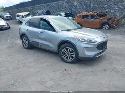 1FMCU9H61NUA70391 2022 FORD ESCAPE