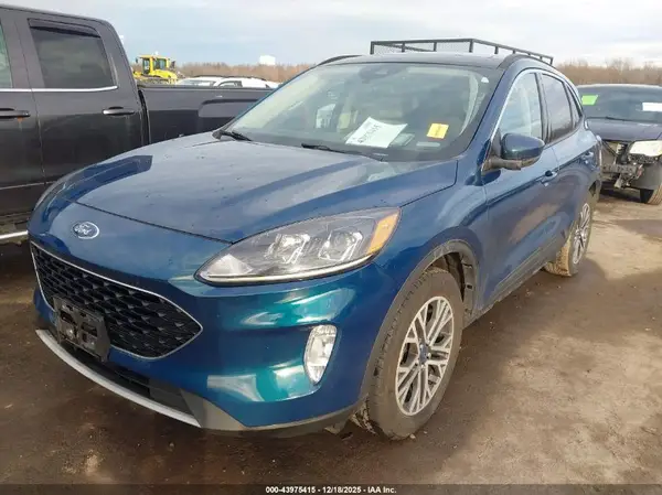 1FMCU9H62LUA97208 2020 FORD ESCAPE - Image 2