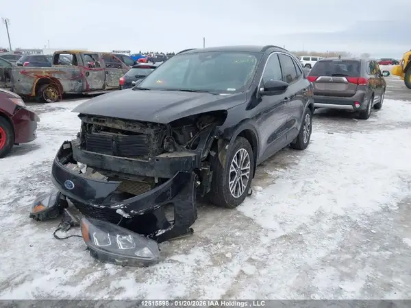 1FMCU9H62LUB21118 2020 FORD ESCAPE - Image 2