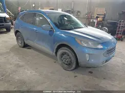 1FMCU9H62MUA17861 2021 FORD ESCAPE
