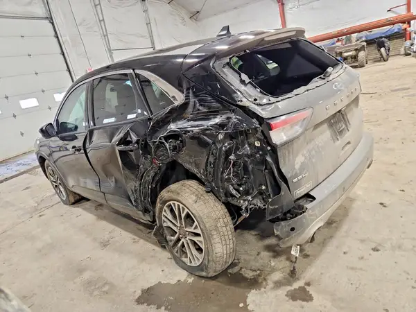 1FMCU9H62NUA99155 2022 FORD ESCAPE - Image 2