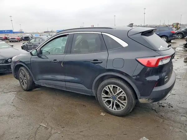 1FMCU9H63LUB17076 2020 FORD ESCAPE - Image 2