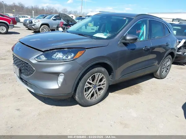 1FMCU9H63NUA34203 2022 FORD ESCAPE - Image 2