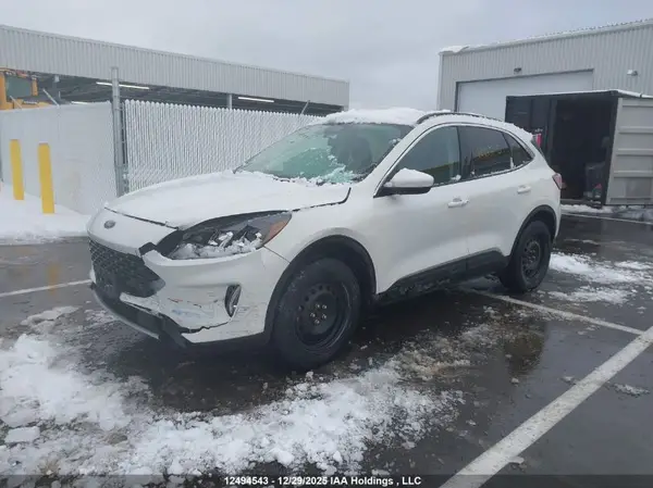 1FMCU9H64MUA41305 2021 FORD ESCAPE - Image 2