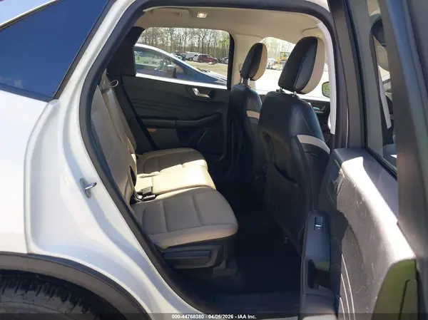 1FMCU9H64MUA52224 2021 FORD ESCAPE - Image 8