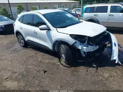 1FMCU9H64NUA17975 2022 FORD ESCAPE