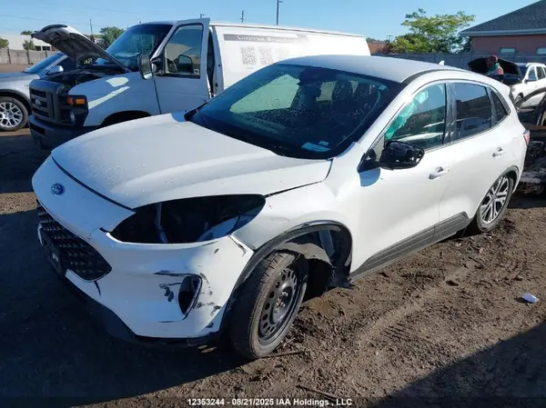 1FMCU9H64NUA54637 2022 FORD ESCAPE - Image 2
