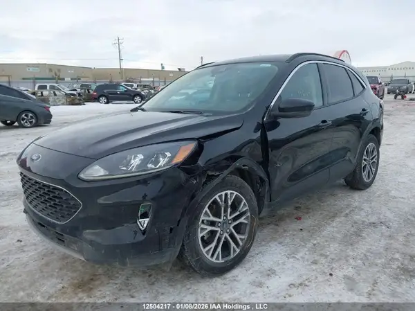 1FMCU9H65LUA17609 2020 FORD ESCAPE - Image 2