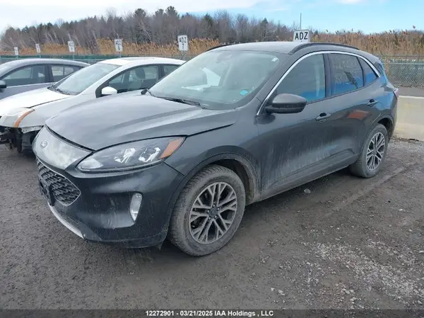 1FMCU9H65LUB32355 2020 FORD ESCAPE - Image 2