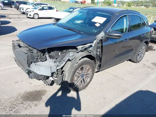 1FMCU9H65LUC15610 2020 FORD ESCAPE - Image 2