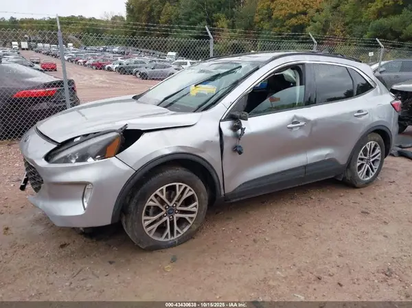 1FMCU9H65MUA11407 2021 FORD ESCAPE - Image 2