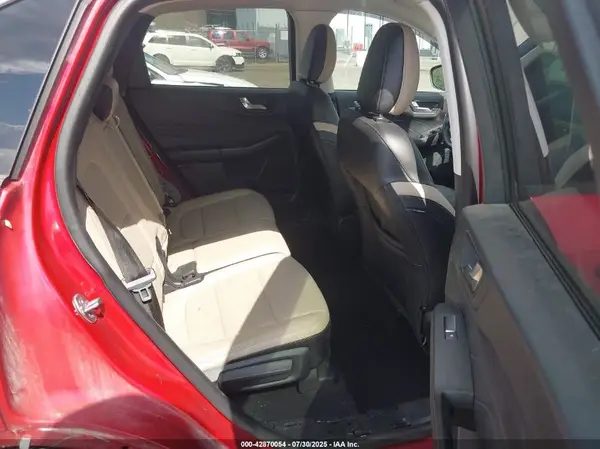 1FMCU9H65MUA63989 2021 FORD ESCAPE - Image 8