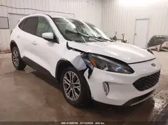 1FMCU9H65NUA18052 2022 FORD ESCAPE