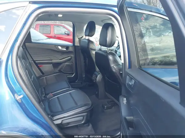 1FMCU9H65NUB22735 2022 FORD ESCAPE - Image 8