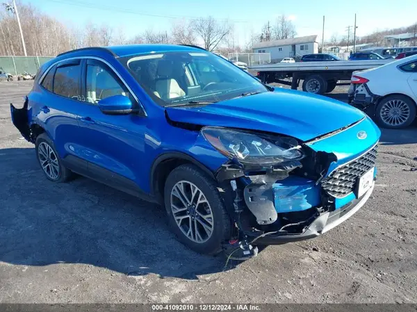 1FMCU9H67LUB16979 2020 FORD ESCAPE - Image 1