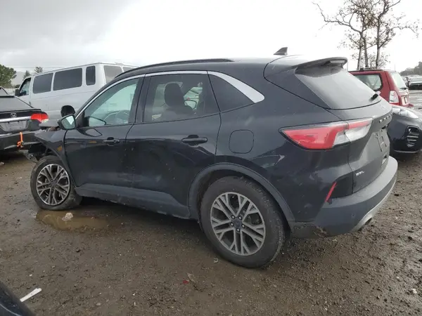 1FMCU9H67LUB18456 2020 FORD ESCAPE - Image 2