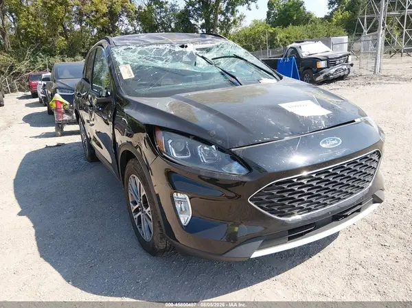 1FMCU9H67MUA20366 2021 FORD ESCAPE - Image 1