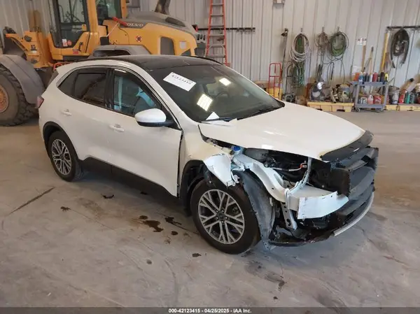 1FMCU9H67MUA33859 2021 FORD ESCAPE - Image 1