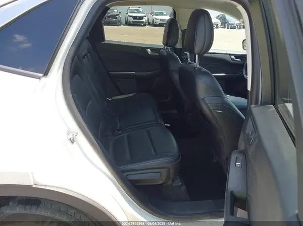1FMCU9H67MUA41427 2021 FORD ESCAPE - Image 8