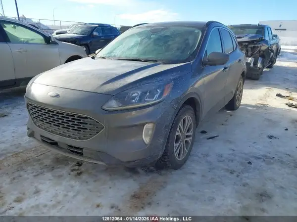 1FMCU9H67MUA41671 2021 FORD ESCAPE - Image 2