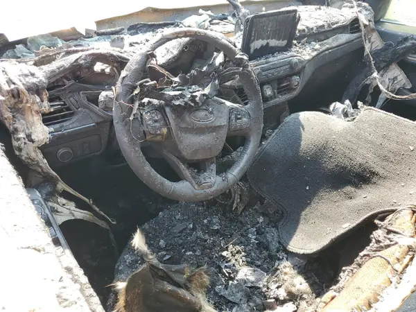 1FMCU9H67MUA76808 2021 FORD ESCAPE - Image 8