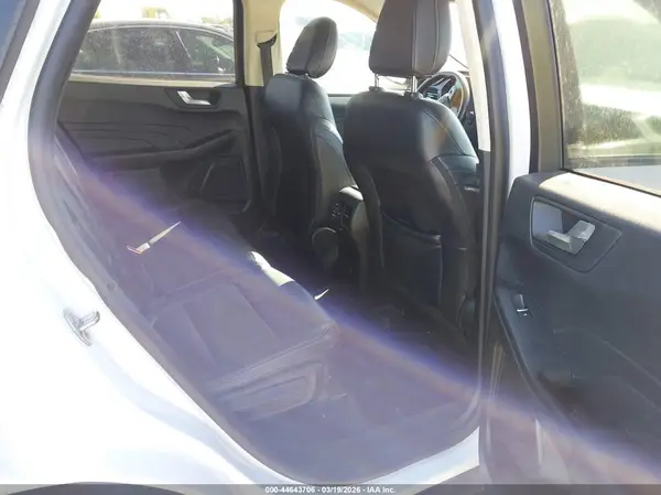 1FMCU9H67NUA22717 2022 FORD ESCAPE - Image 8