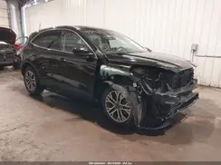 1FMCU9H68NUA22550 2022 FORD ESCAPE