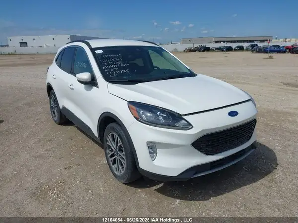 1FMCU9H69LUA02739 2020 FORD ESCAPE - Image 1