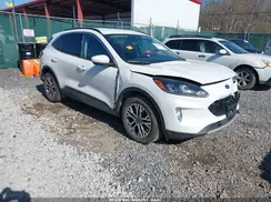 1FMCU9H69LUA99215 2020 FORD ESCAPE