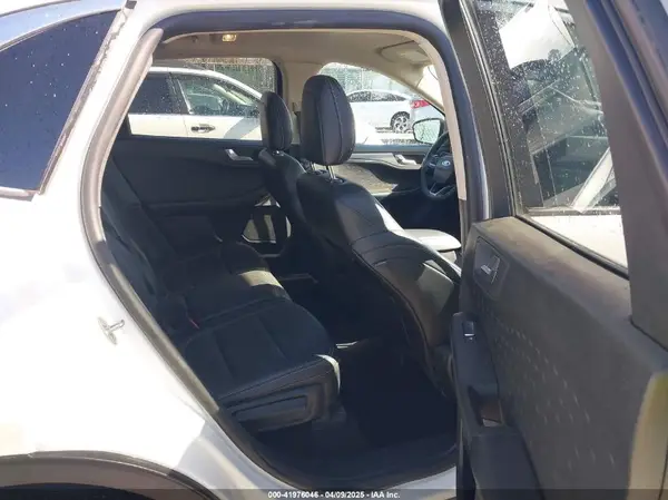 1FMCU9H69LUA99215 2020 FORD ESCAPE - Image 8