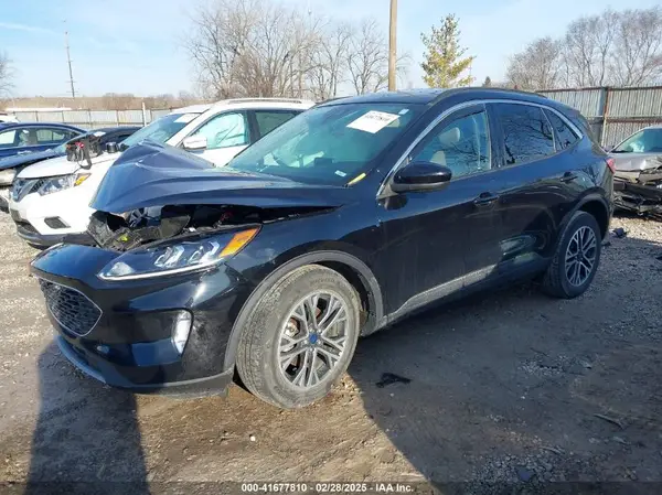 1FMCU9H69LUA99294 2020 FORD ESCAPE - Image 2