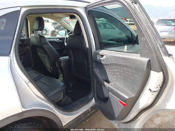 1FMCU9H69LUB14537 2020 FORD ESCAPE - Image 8