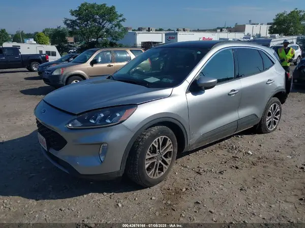 1FMCU9H69MUA34785 2021 FORD ESCAPE - Image 2