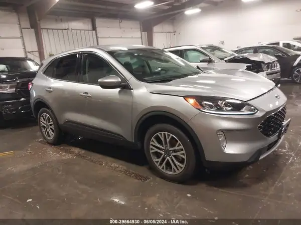 1FMCU9H69NUA14117 2022 FORD ESCAPE - Image 1