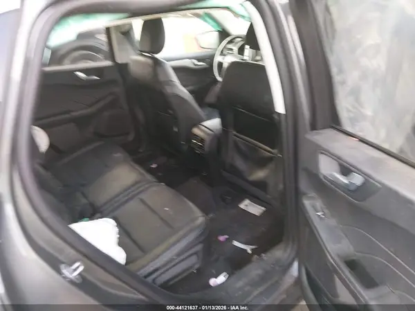 1FMCU9H69NUA29717 2022 FORD ESCAPE - Image 8