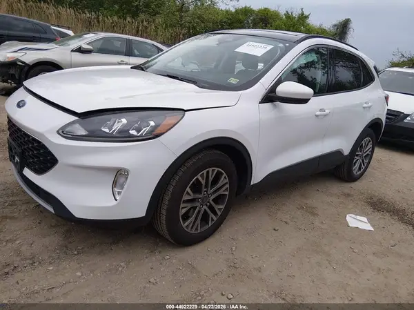 1FMCU9H69NUA40104 2022 FORD ESCAPE - Image 2