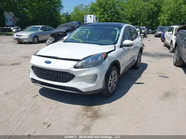 1FMCU9H69NUA55542 2022 FORD ESCAPE - Image 2